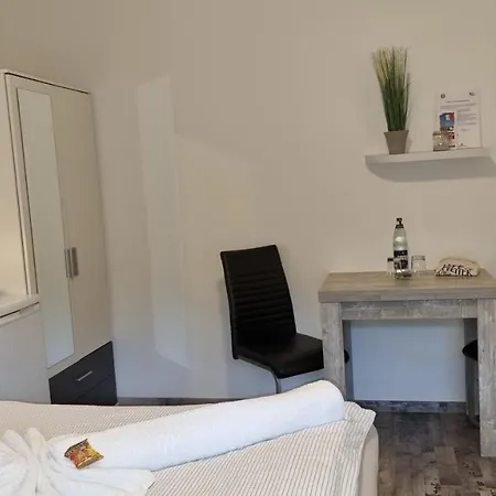 Likedeeler بوركم